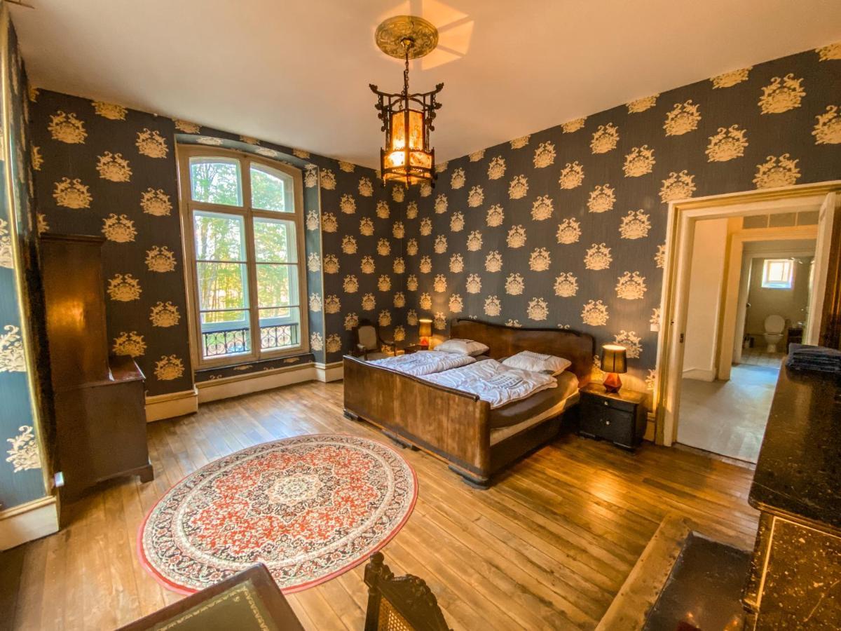 Private Castle With Park - Chateau Guillermo La Moncelle Ngoại thất bức ảnh